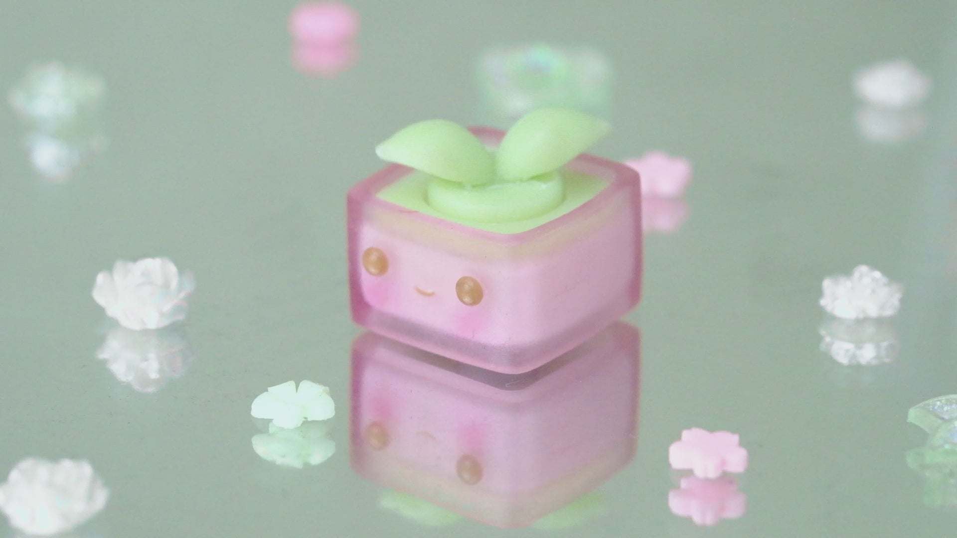 Lolicaps x Sparkle Sprout Resin Artisan Keycap