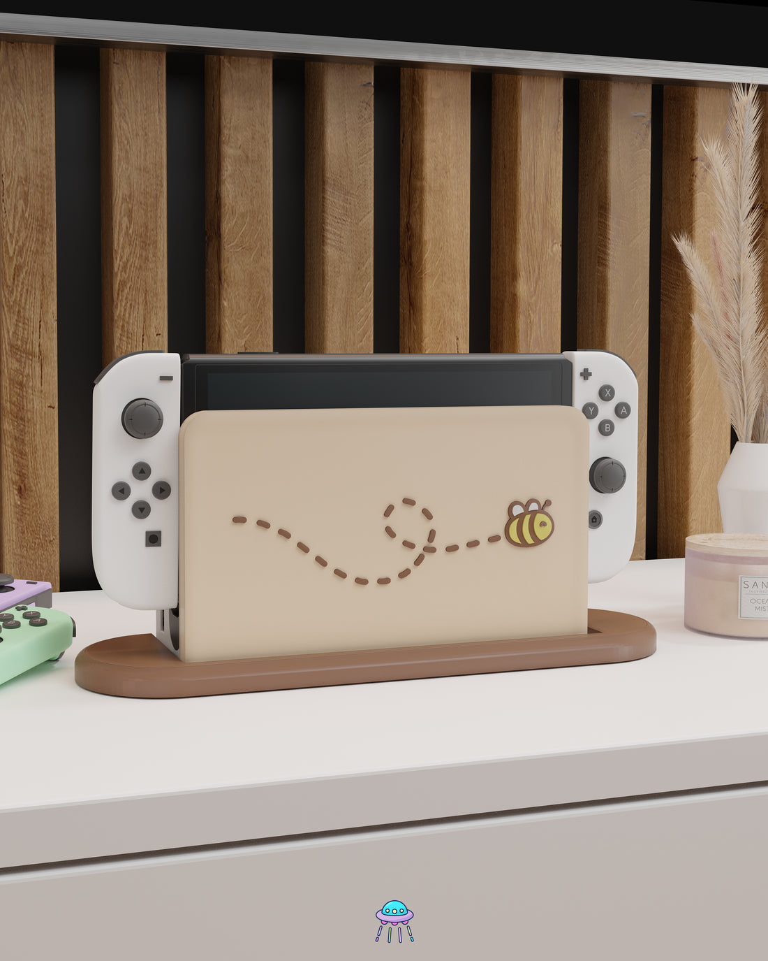 Bee Dock Cover for Nintendo Switch – Original Faceplate Design