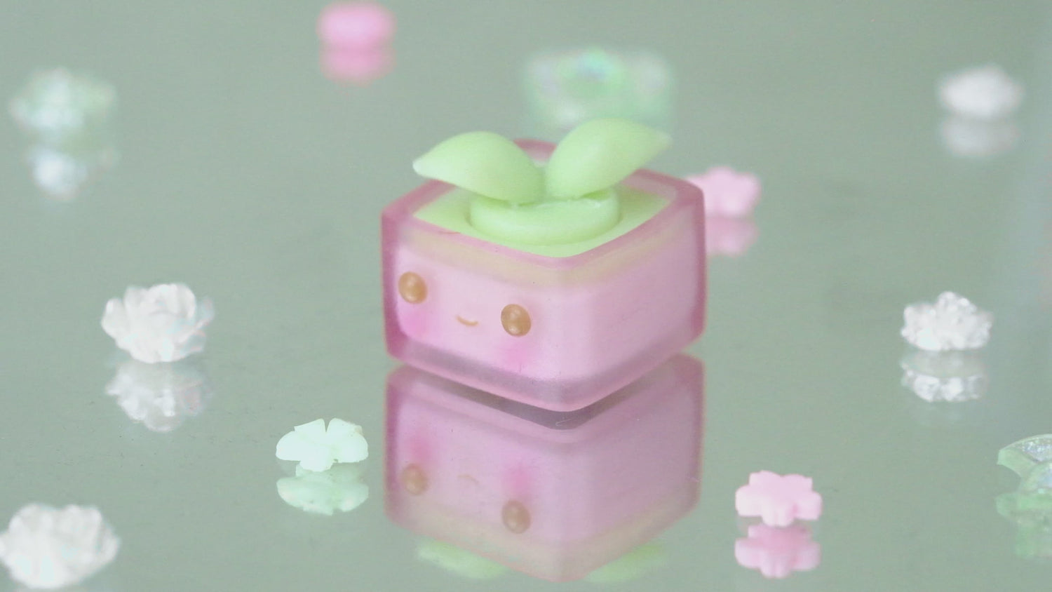 Lolicaps x Sparkle Sprout Resin Artisan Keycap
